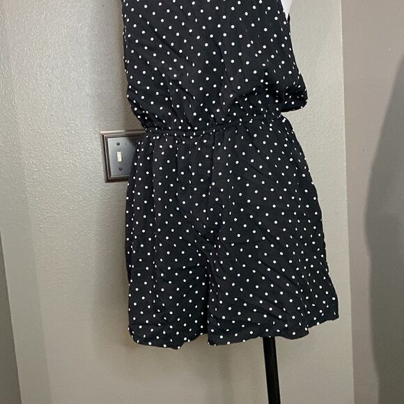 Old Navy Sleeveless keyhole Romper Black White Polka Dots - Picture 3 of 11